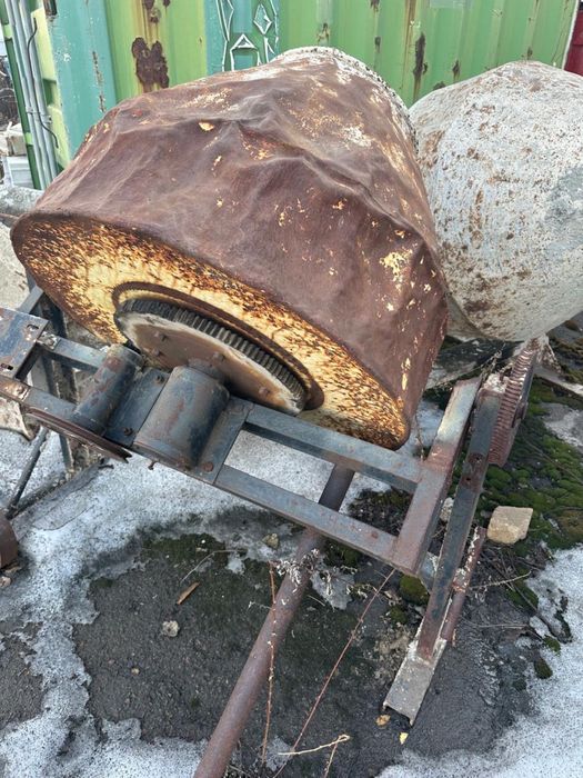 Продам ЖБИ б/у и Бетономешалки