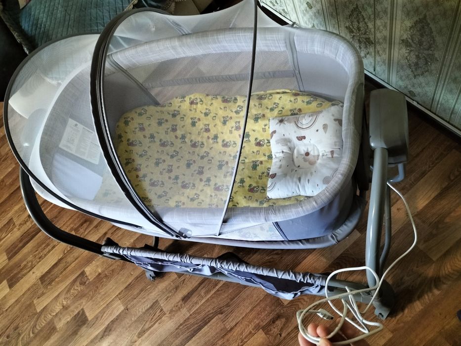 Продам кроват люлька