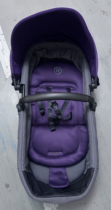 Продаётся детская коляска