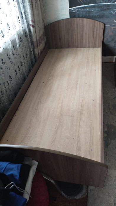 Продам кровать.В хорошем состояни.