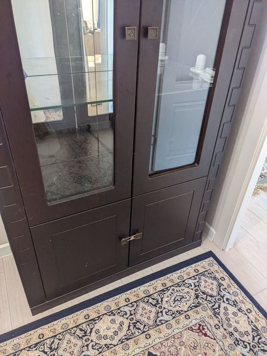 Срочно! Мебель для гостиной, Шифоньер