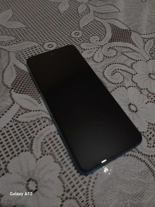 Infinix hot 12 play 4/64 gb