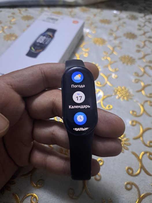 Xiaomi Smart Band 10 - фитнес браслет