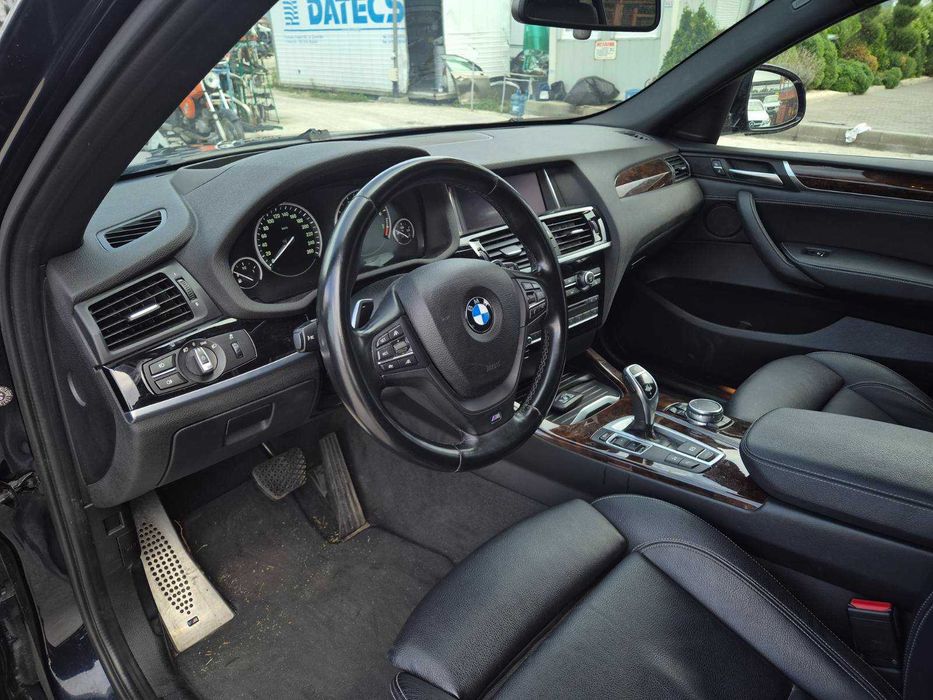BMW-X4-35i xDrive-на части