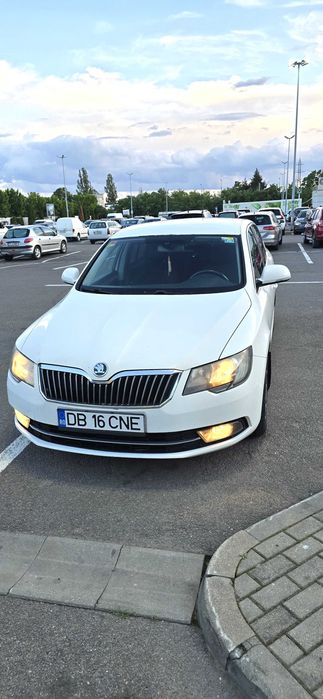 Vand Skoda Superb 2015