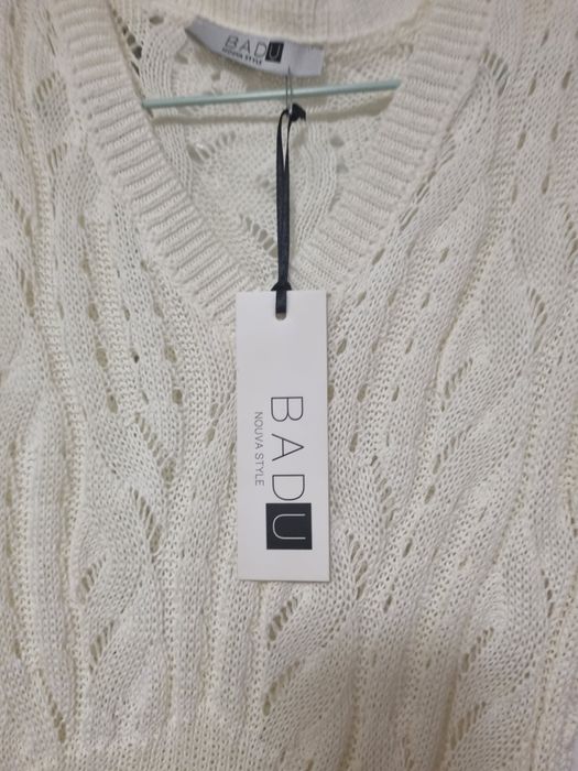 Уникална бяла плетена рокля