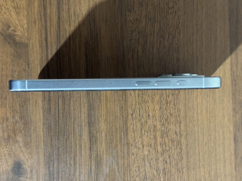 Iphone 15 pro max esim