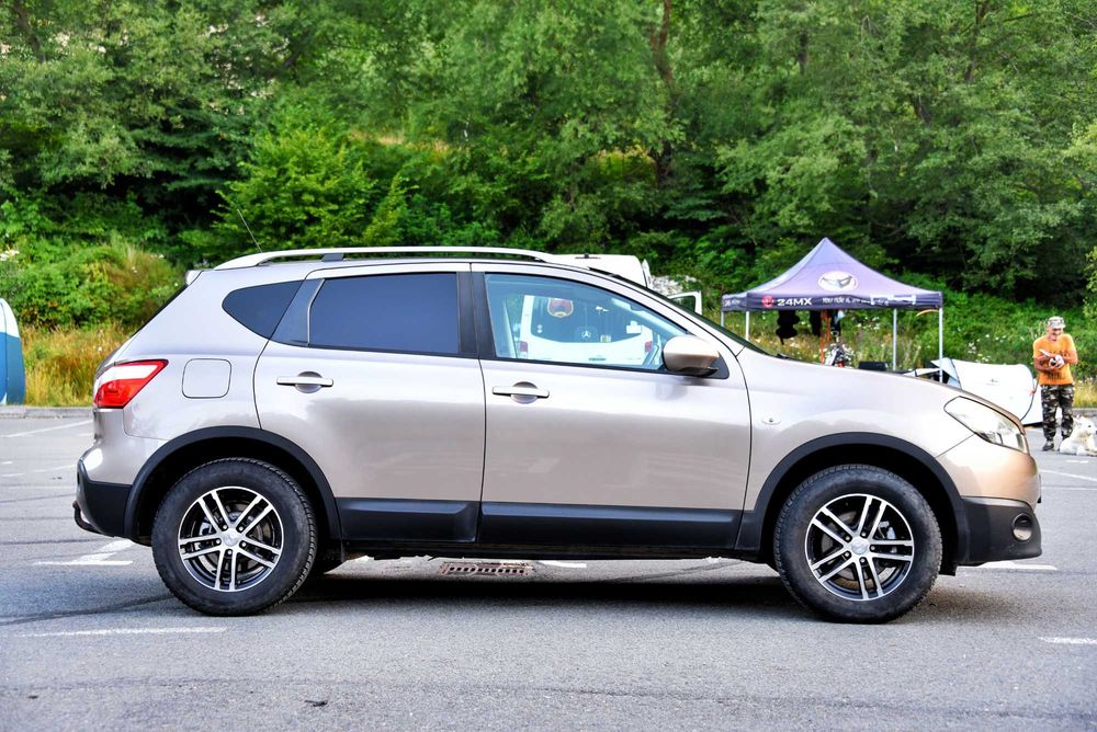 Nissan Qashqai 4x4, 2.0 Diesel , 150 CP