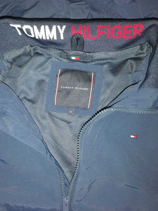 Ново детско яке Tommy Hilfiger