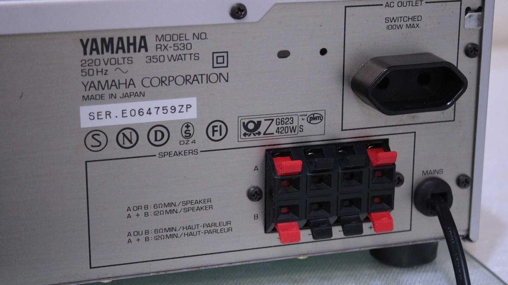 Statie/Tuner Yamaha RX-530 , 2 x 60 W(Japonia).