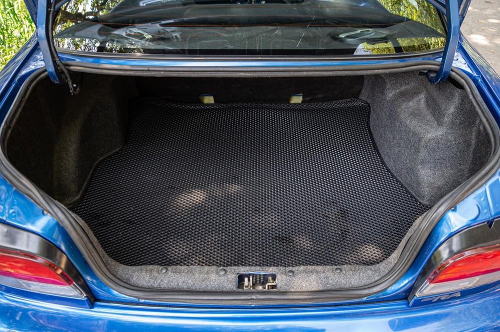 Субару STI продам