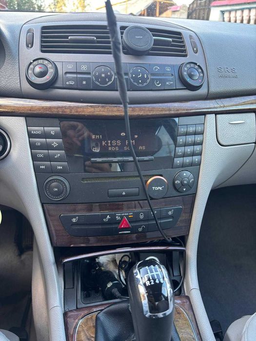 Vînd Mercedez E clase 1,8