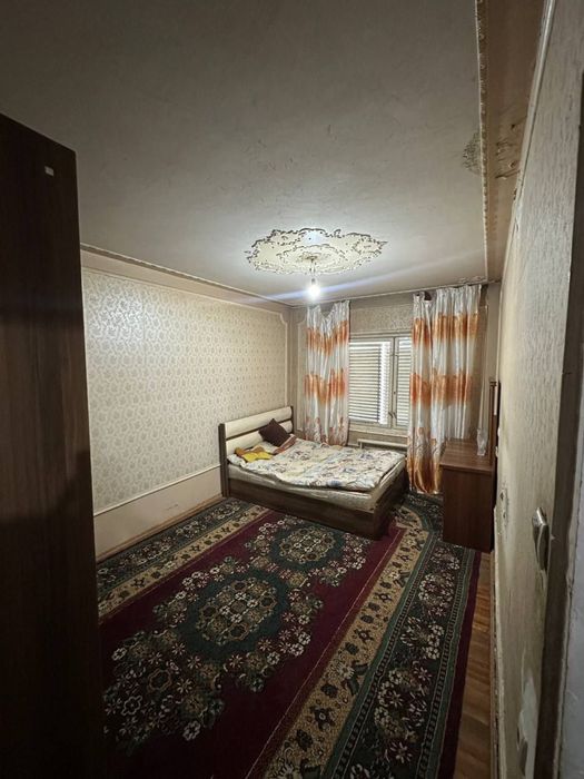 Продается 4-х комнатная квартира в Сергели 8а