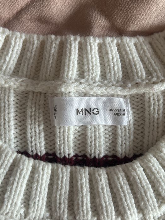Свитер в полоску с Mango
