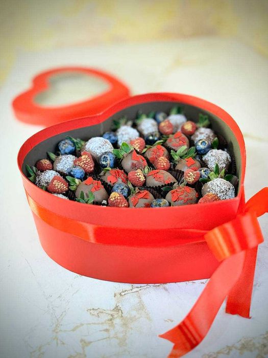 Клубника в шоколаде, фрукты в шоколаде. Шоколадли клубника САМАРКАНД