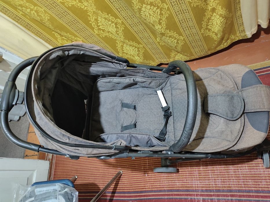 Коляска детская в хорошем состоянии