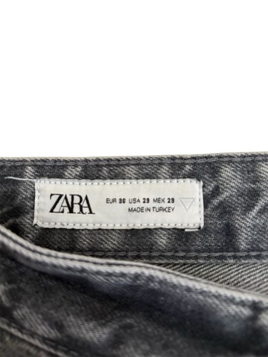 blugi flared zara