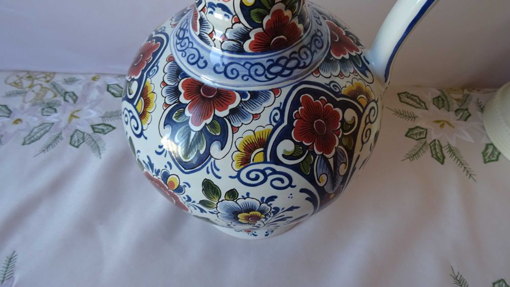 Стомна/кана с метален  капак- Antiquk  150 VB Oud Delft  от 1910-те.