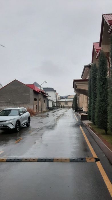 Ipakchilikda uy sotiladi karobka