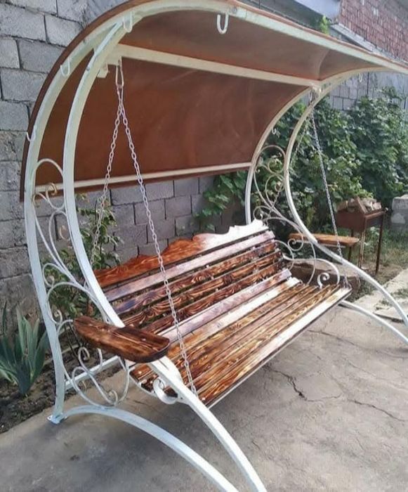 Тапчан, качеля,навес