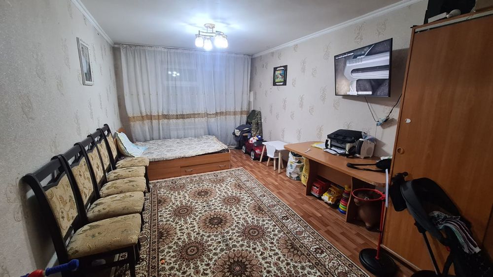 В хорошем районе 9мкр рядом Садик Балбобек