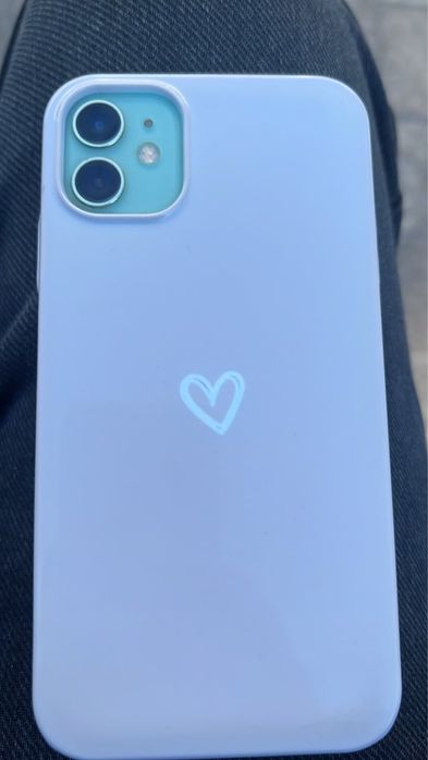 Продам iphone 11