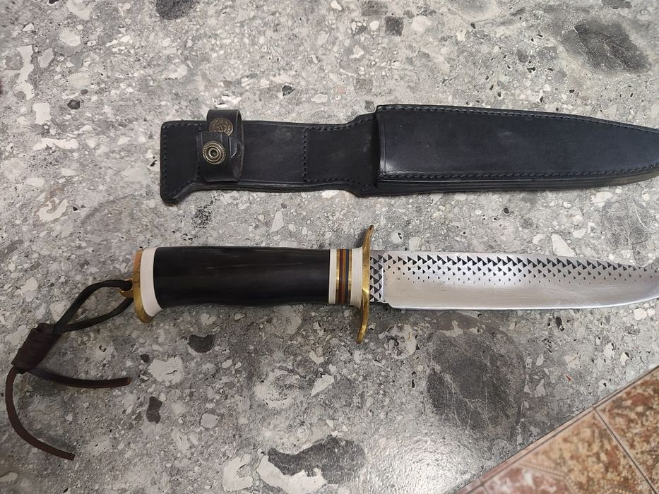 Vând cuțit vânatoare