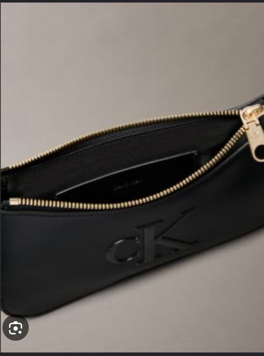 Сумочка от бренда Calvin Klein