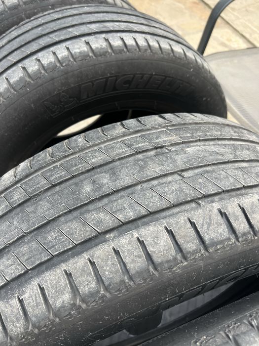 Гуми Michelin 235/65/17