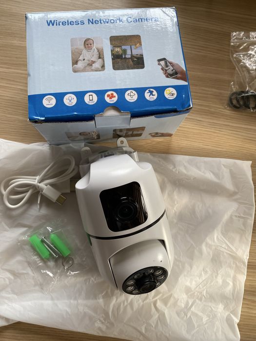 Двойна Wi-FI камера