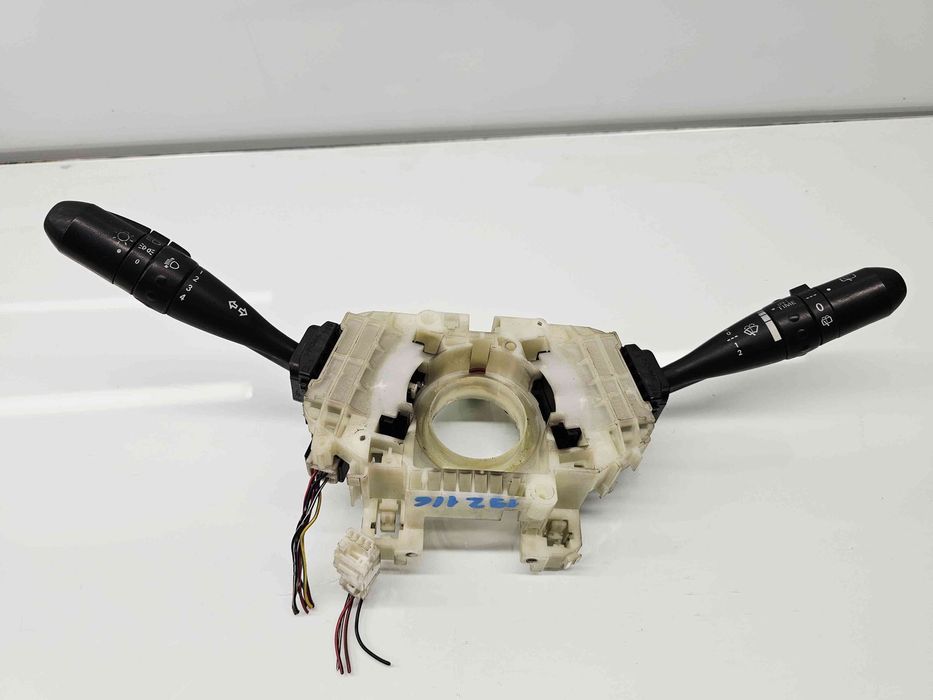 Ansamblu manete MITSUBISHI Colt [Fabr 2002-2013] MR986420