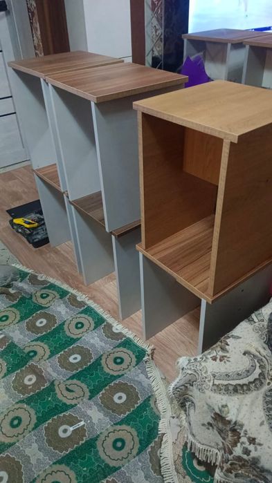 Стол со стульями новые