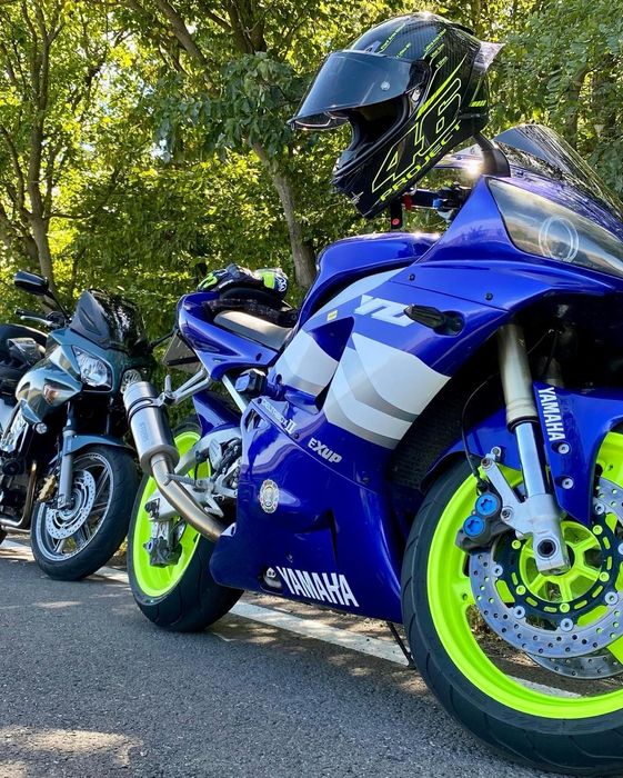 Yamaha YZF R1 1000cc