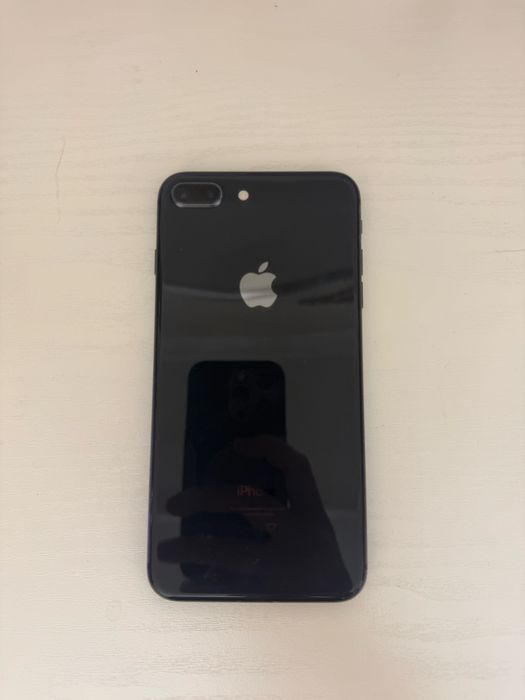Iphone 8 plus 64 gb black