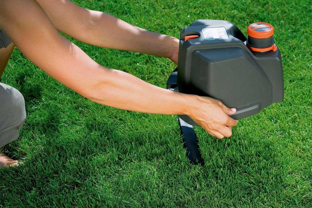 Aspersor Gardena Comfort diverse suprafețe, AquaContour automatic