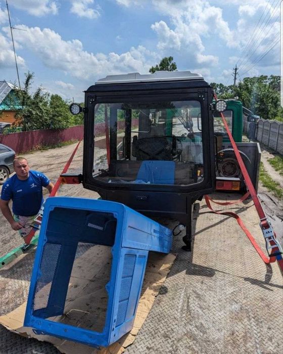 Продам кабину на мтз-82