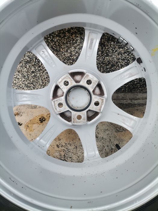 Джанти 17х5x108 с зимни гуми CONTINENTAL