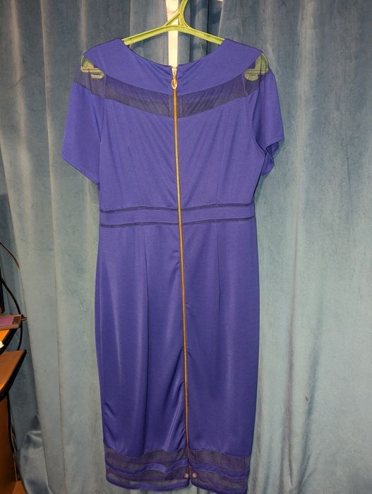 Платье праздничное