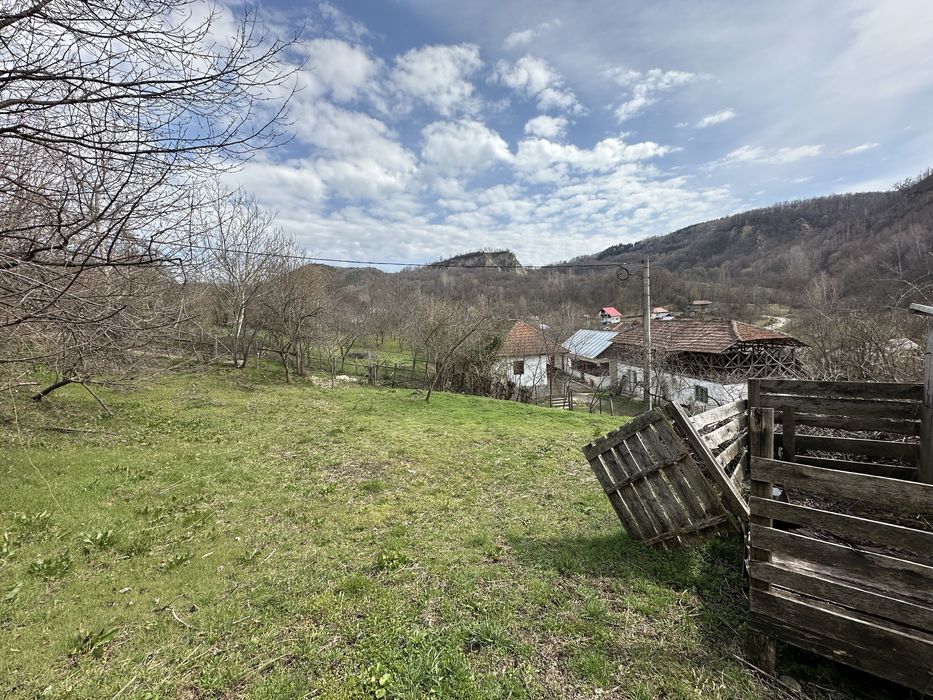 Teren Stoenesti Gruiu , Valcea