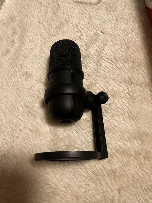 Микрофон HyperX Solocast