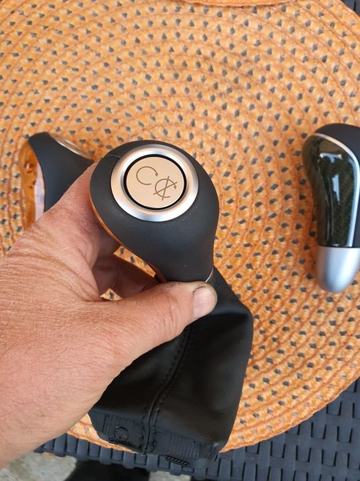 Nuci schimbator Mercedes