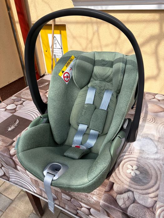 Baza Cybex Z2 si scoica auto Cybex Cloud T+