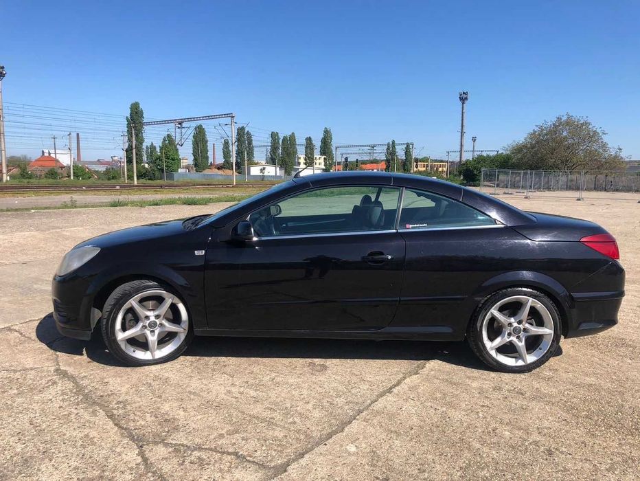 Opel Astra H Twintop
