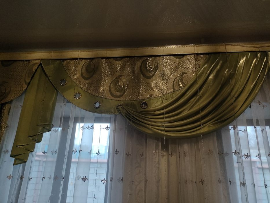 Шторы  в гостиную