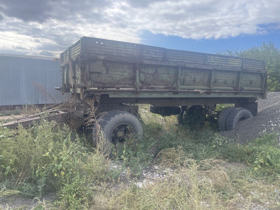 Продам прицеп на камаз