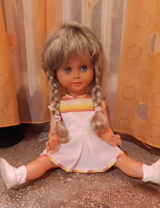 Vînd Păpușă  vitange