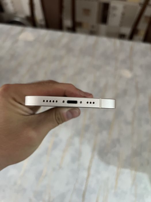 Iphone 12 хорошее состояние