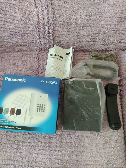 Жичен телефон PANASONIC KX-TS500FX 2 бр. (бял и черен)