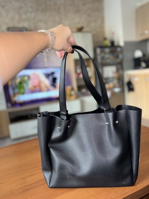 Черна чанта нова