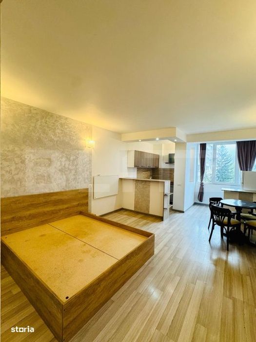 Garsoniera de vanzare, 30 mp, etaj intermediar - zona centrala